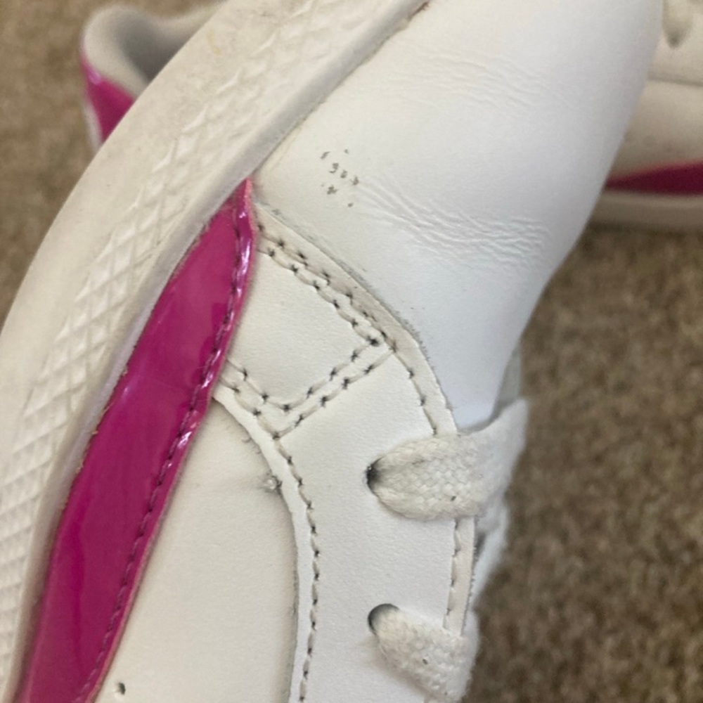 Puma Women's White and Pink Sneakers - Picture 10 of 10